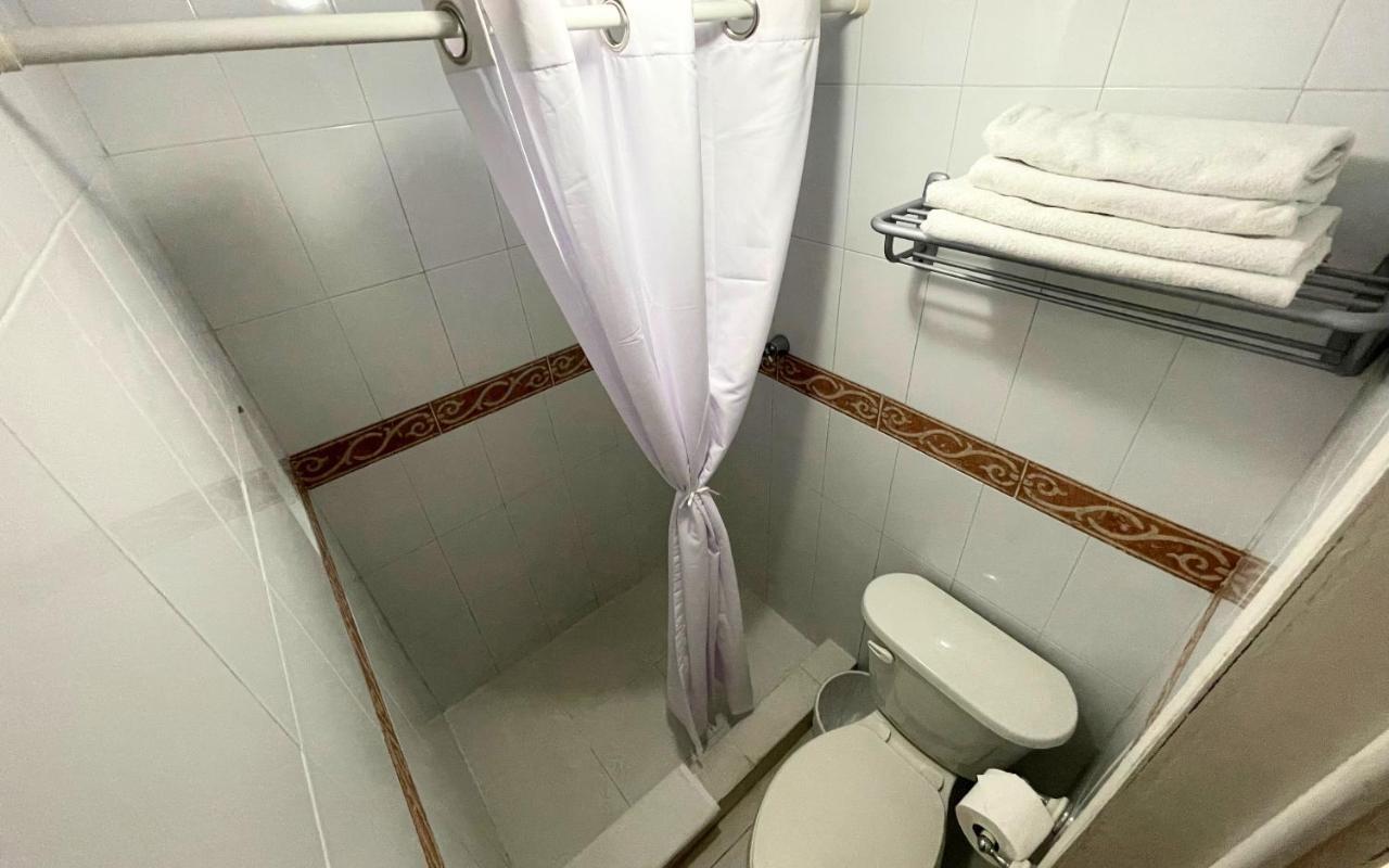 טולה דה איינדה Hotel Real Catedral מראה חיצוני תמונה